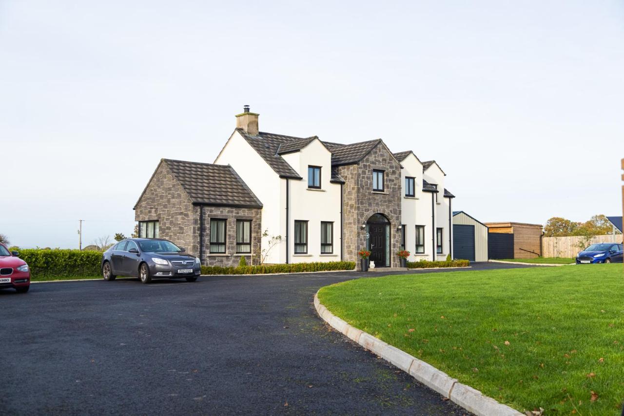 Boutique Country House Aldergrove Crumlin  Екстер'єр фото