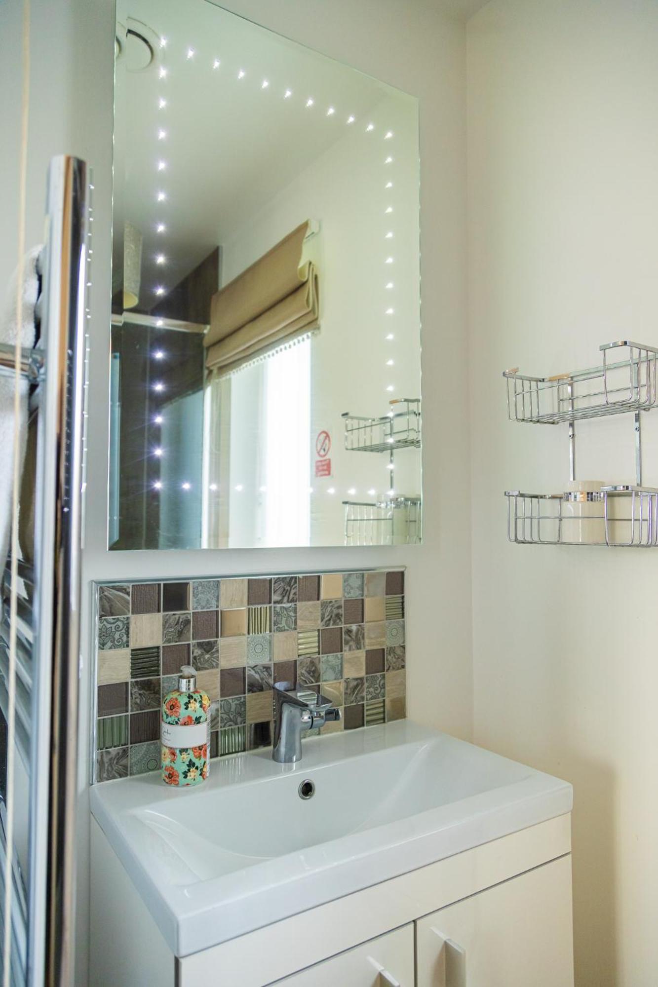 Boutique Country House Aldergrove Crumlin  Екстер'єр фото